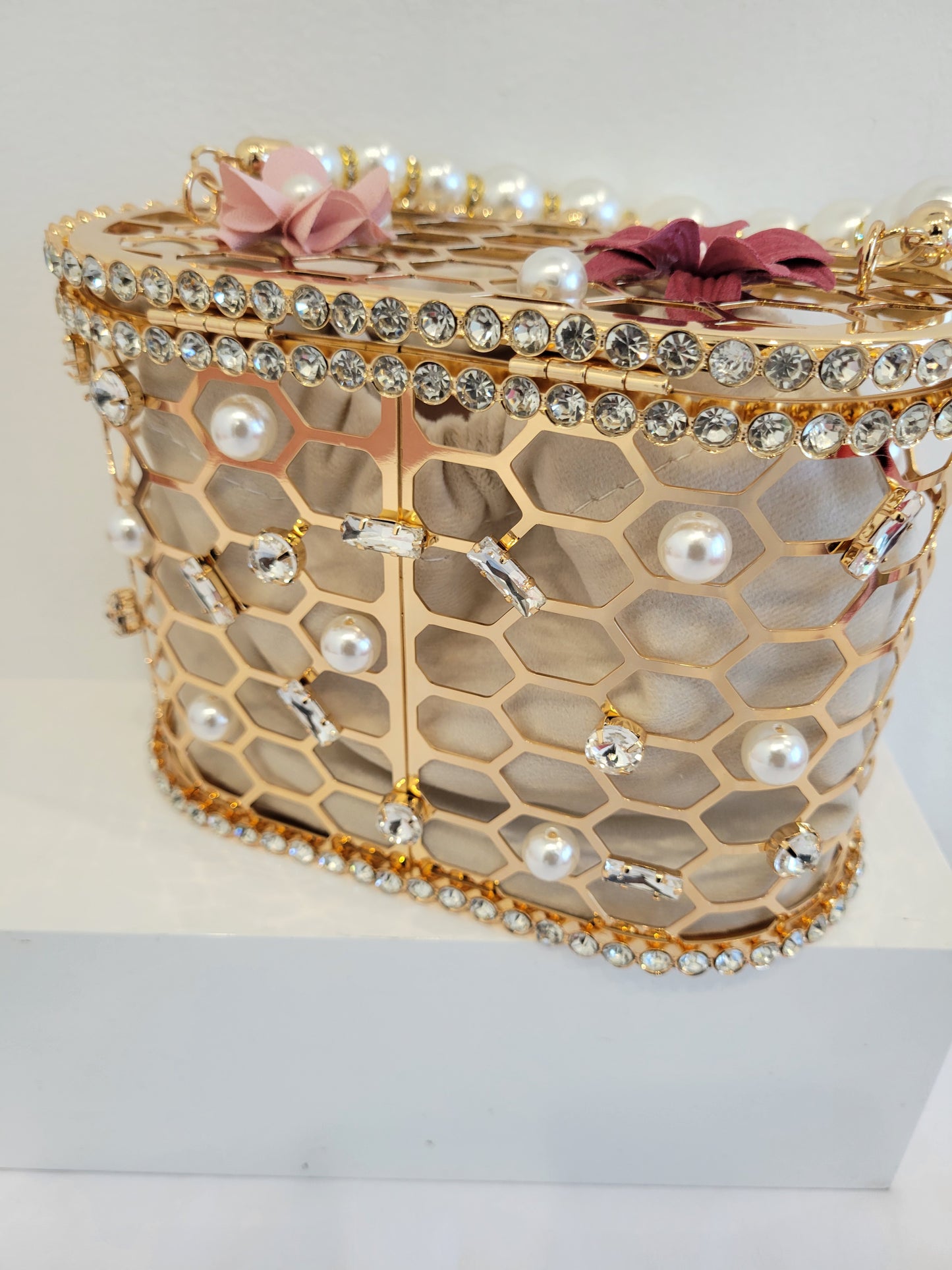 Petals and Pearls bag (beige lining)