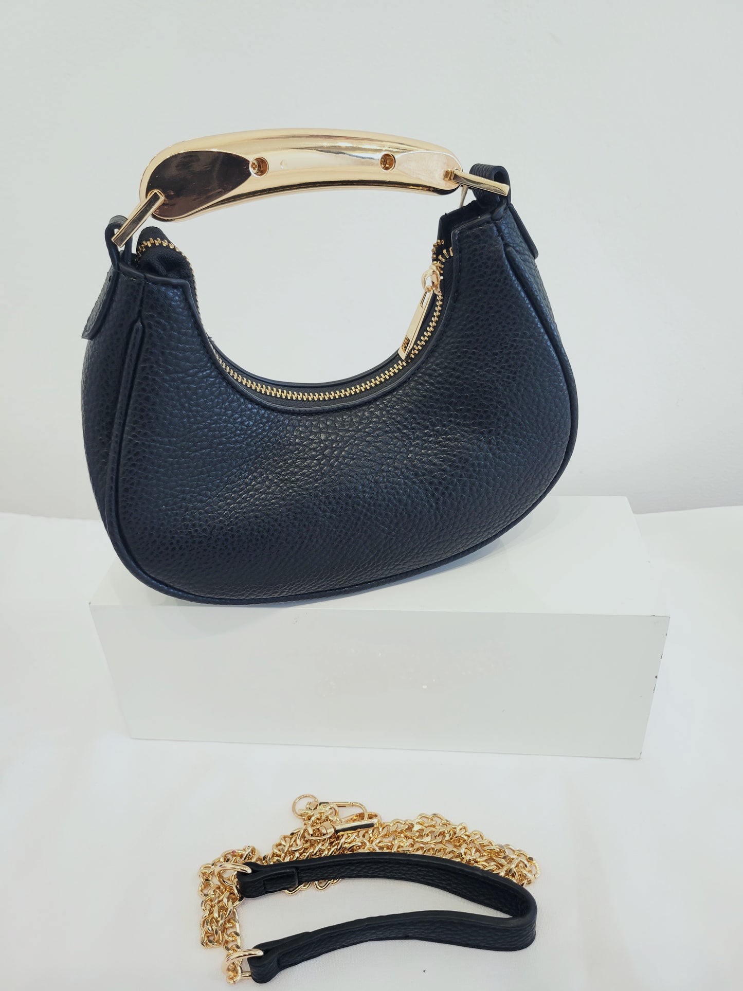 Sassy Samyra (black)