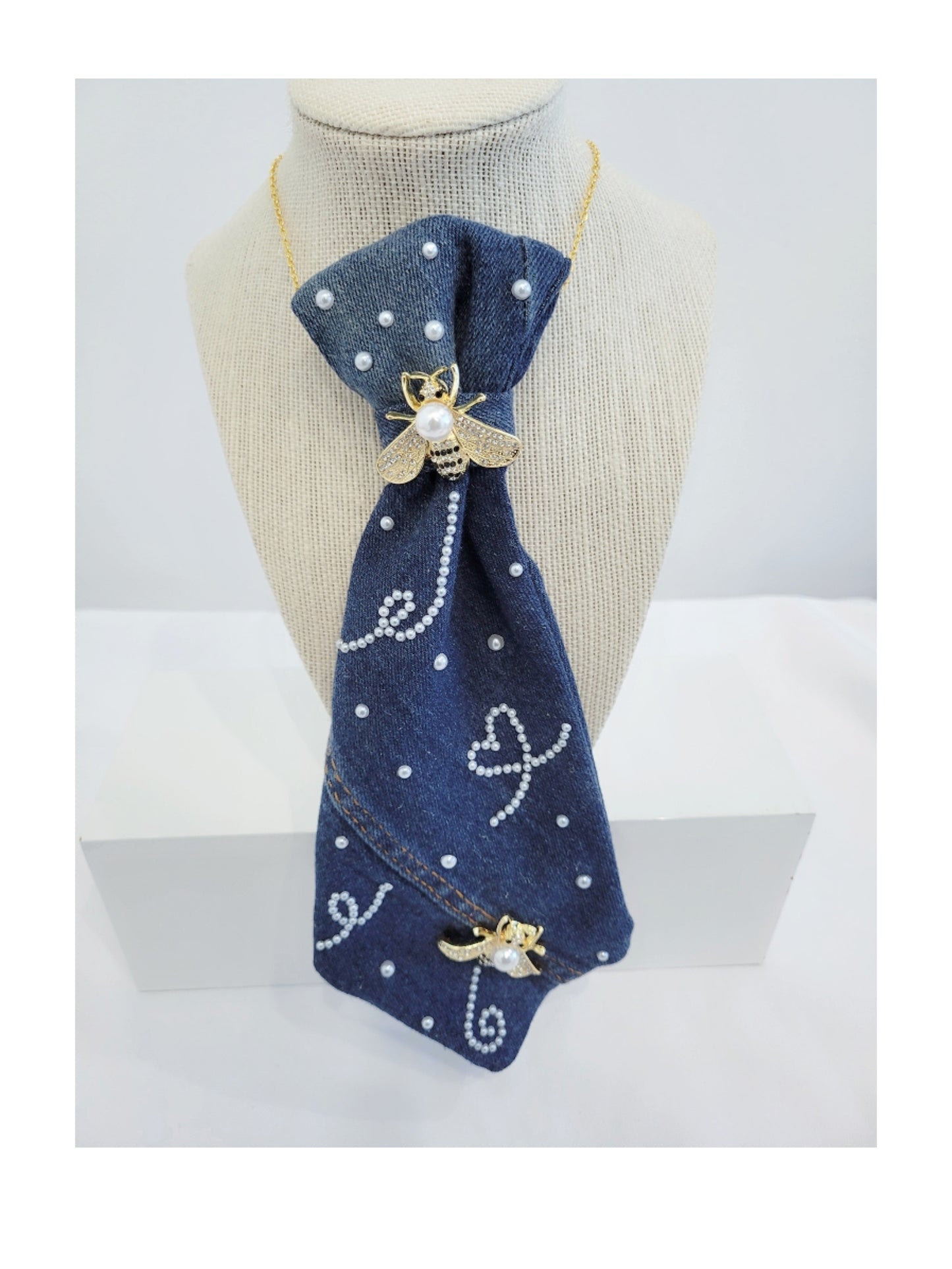 Daisey Denim Tie