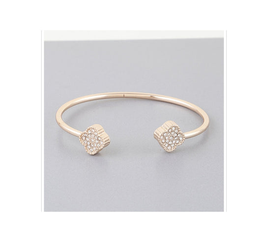 VC clover Cuff bracelet (Gold)