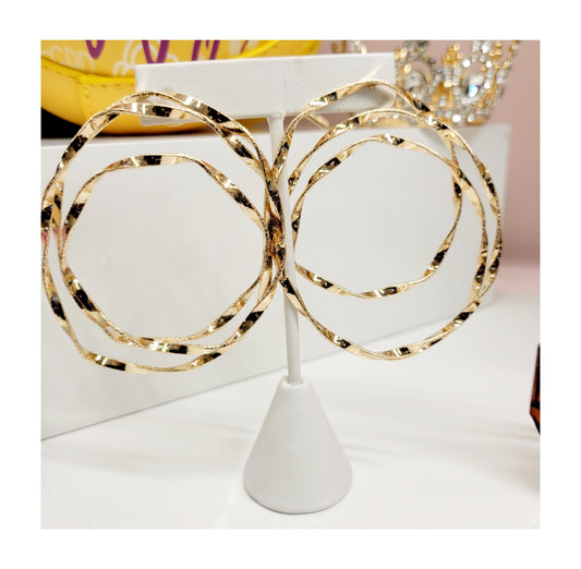 Queendom Hoops (Gold)