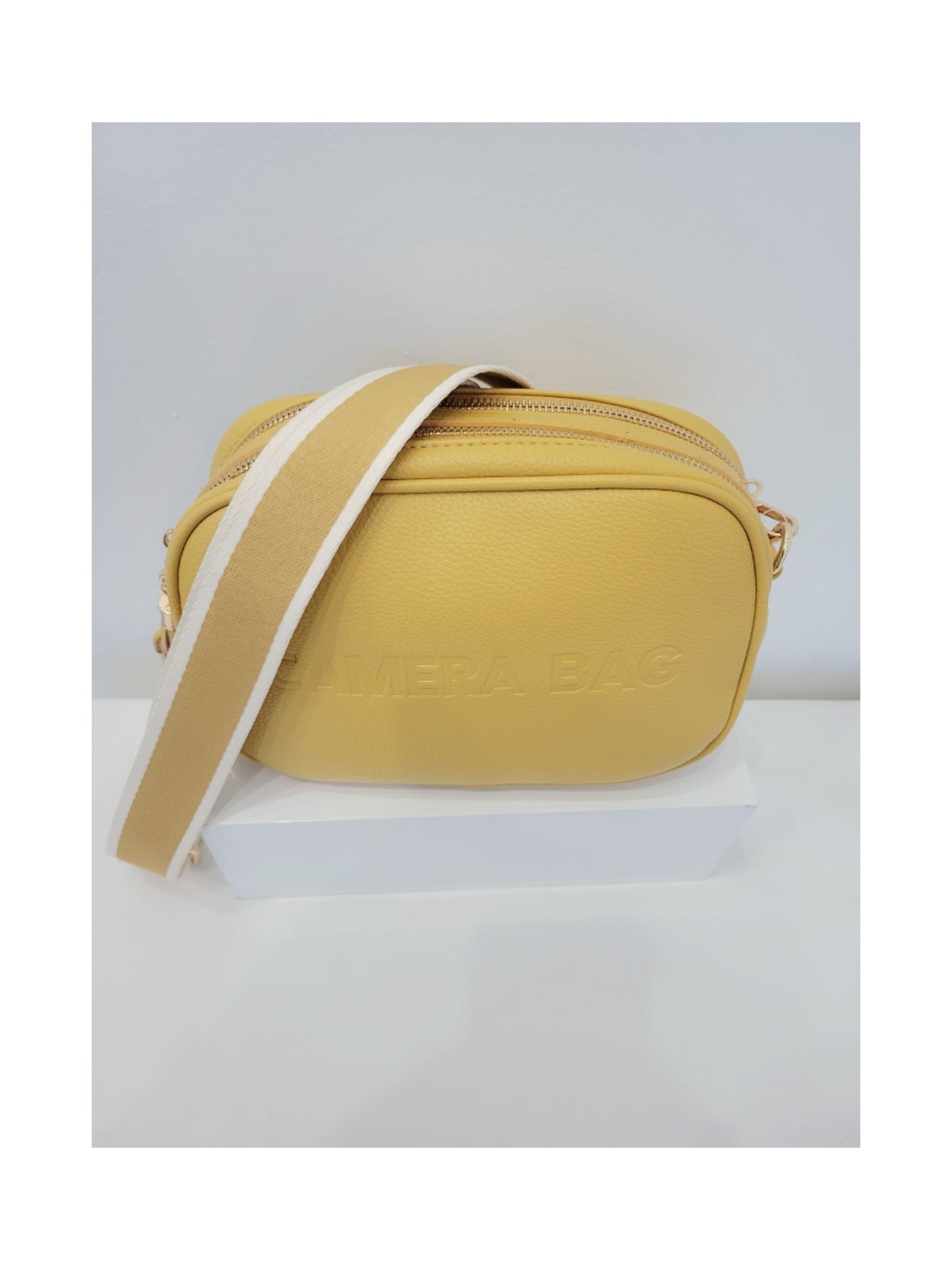 Camera bag (mustard)