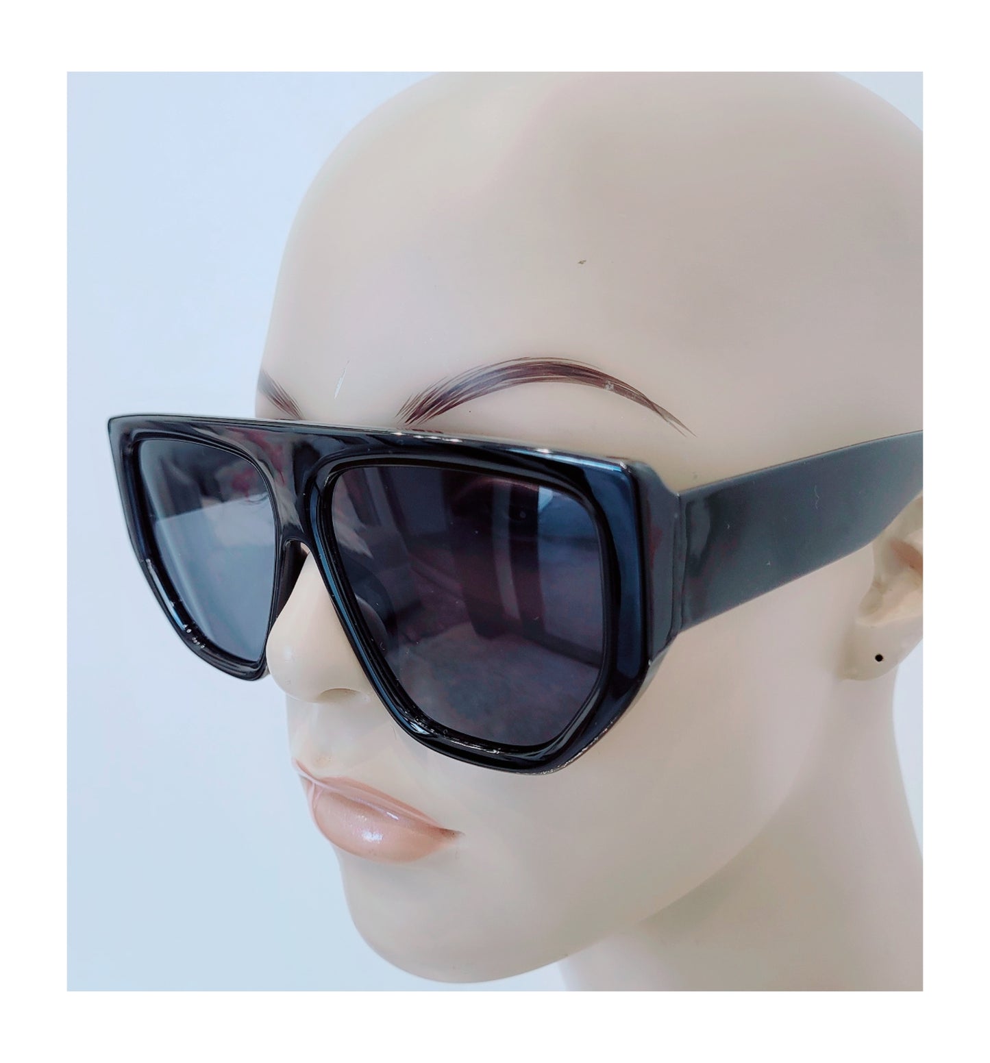 Lil kim frames (Black)