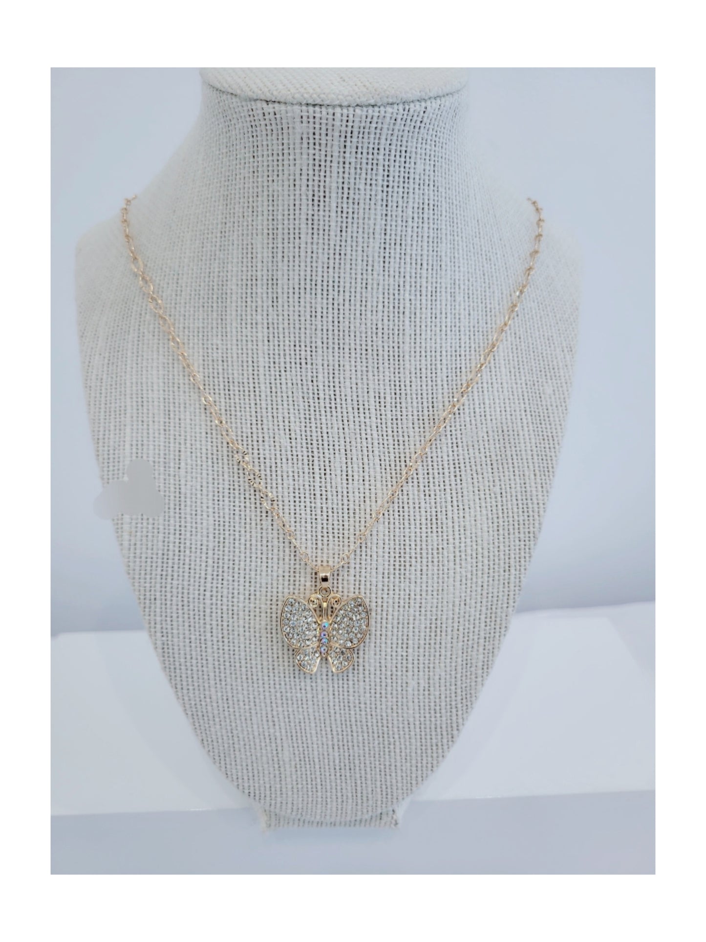 Butterfly 🦋 Necklace (Gold)