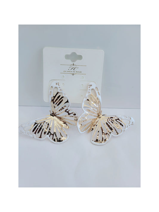 Butterfly Ry earrings (white and gold)